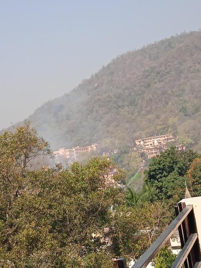 Triple1 Hostel & Homestay Rishīkesh Exterior foto