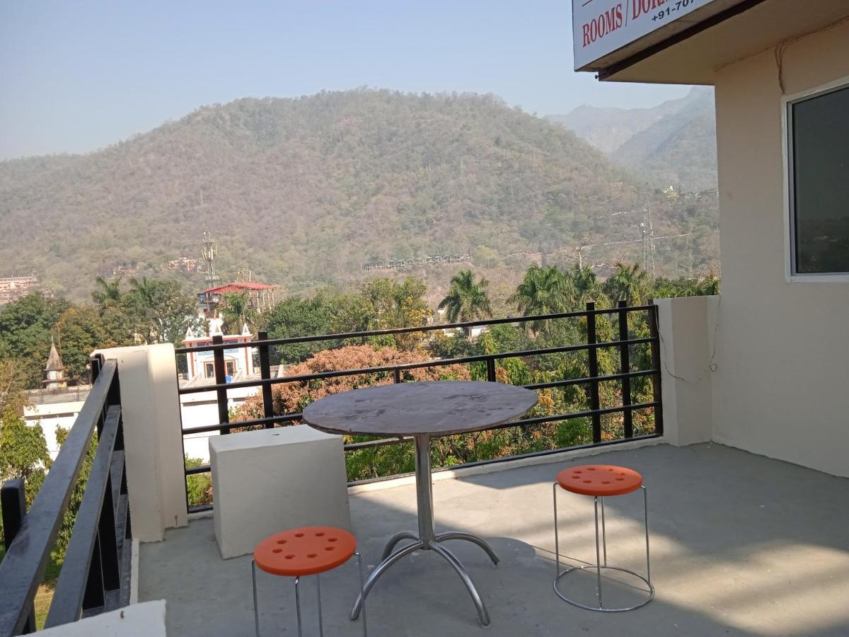 Triple1 Hostel & Homestay Rishīkesh Exterior foto