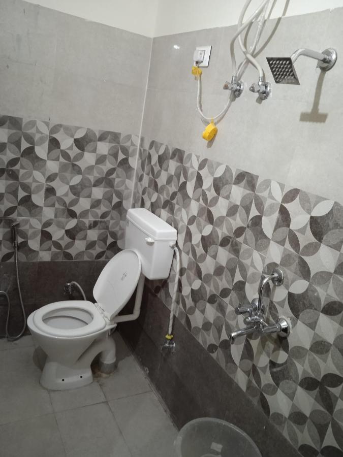 Triple1 Hostel & Homestay Rishīkesh Exterior foto